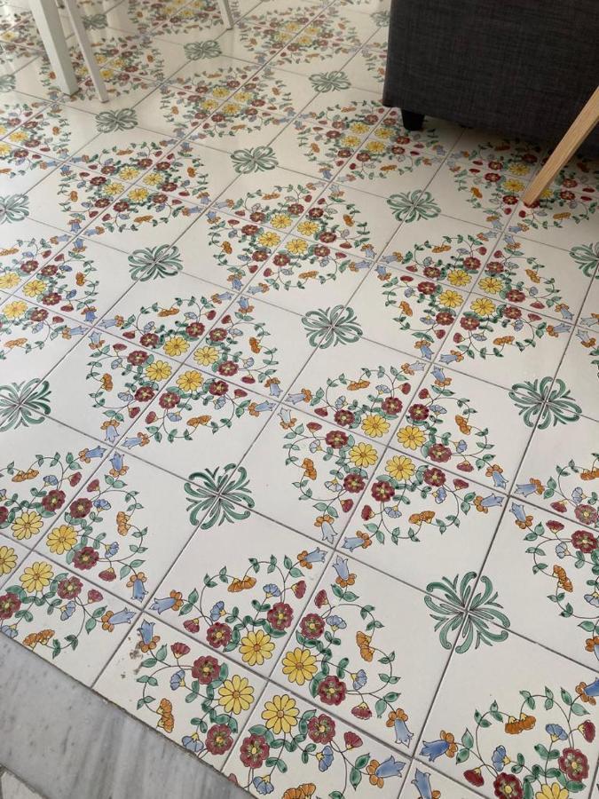 A Casa Di Nonna Ida, Nel Cuore Pulsante Di Napoli מראה חיצוני תמונה